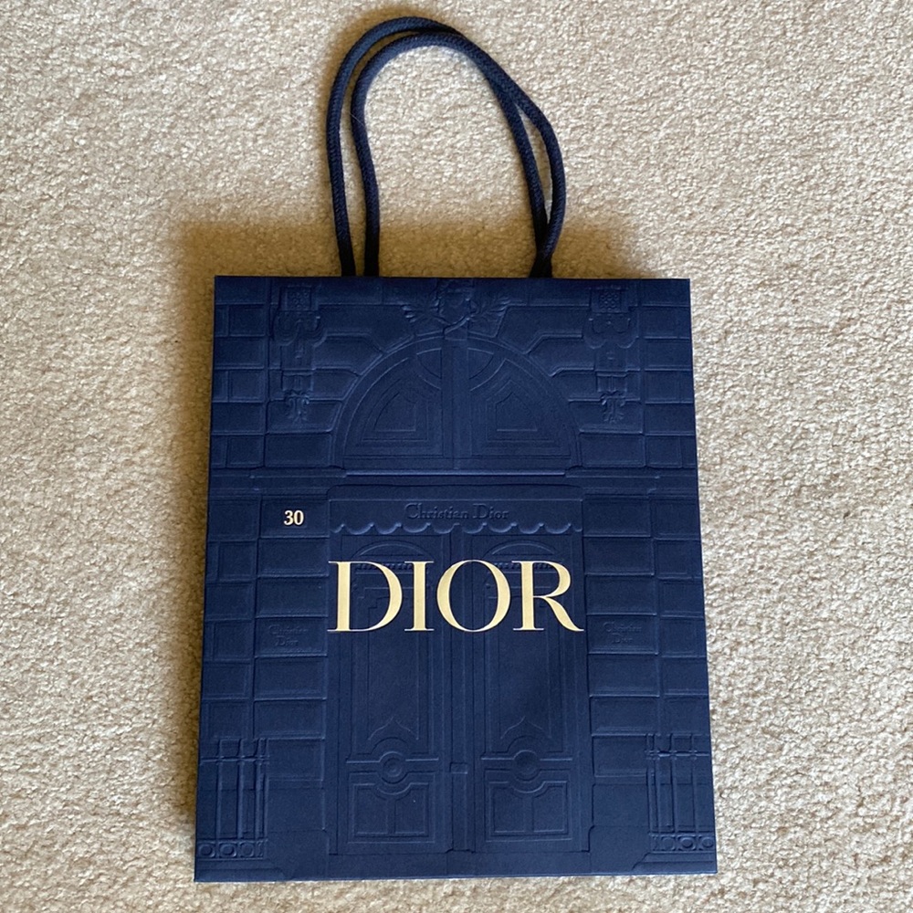 Dior gift bag New 2023 Flagship Store Paris